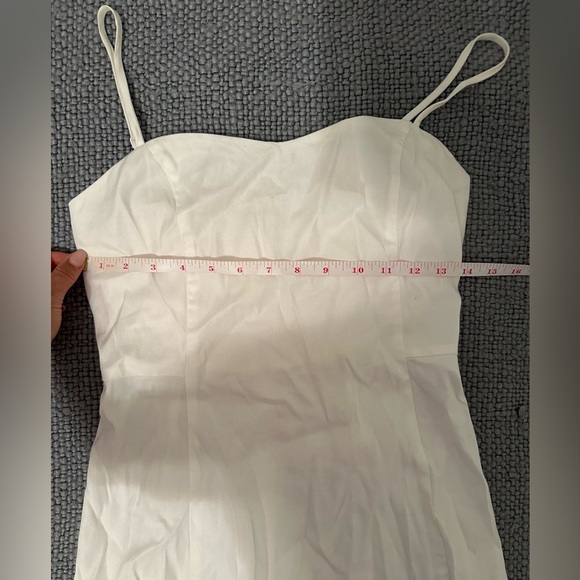 Aritzia Babaton Hadwyn Mini White Dress size 0 - Picture 8 of 9